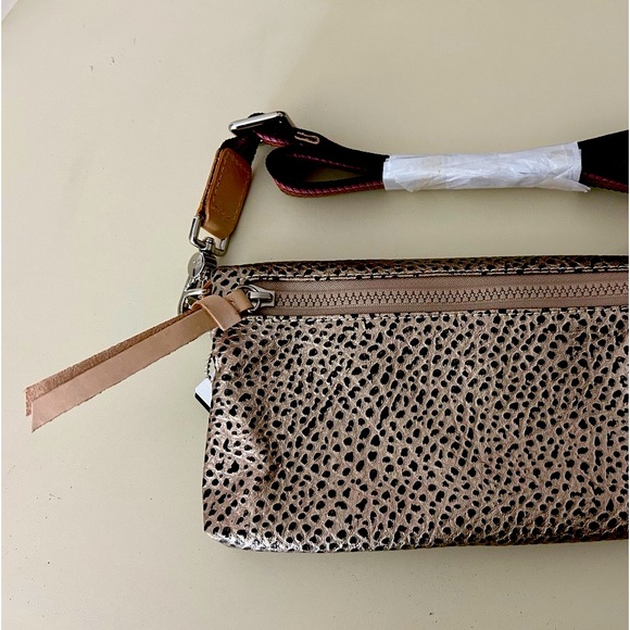 Consuela Crossbody Bag - Picture 2 of 4